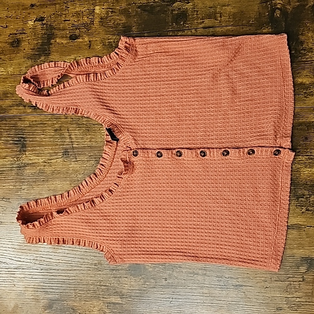 Coral Ultra Soft Buttoned Long Crop Tank XS